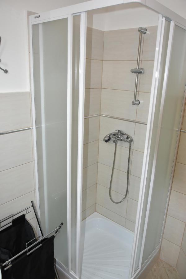 Mezőkövesd Csevi Apartmanhaz מראה חיצוני תמונה