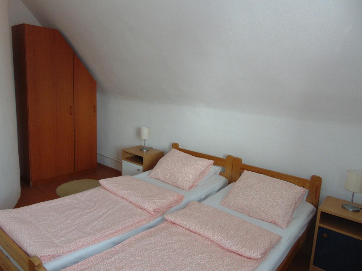 Mezőkövesd Csevi Apartmanhaz מראה חיצוני תמונה